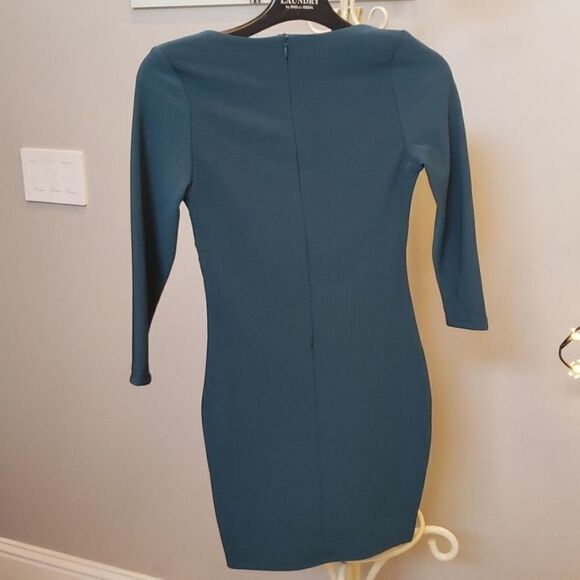 Forever 21 Emerald green dress Size S - Picture 3 of 3